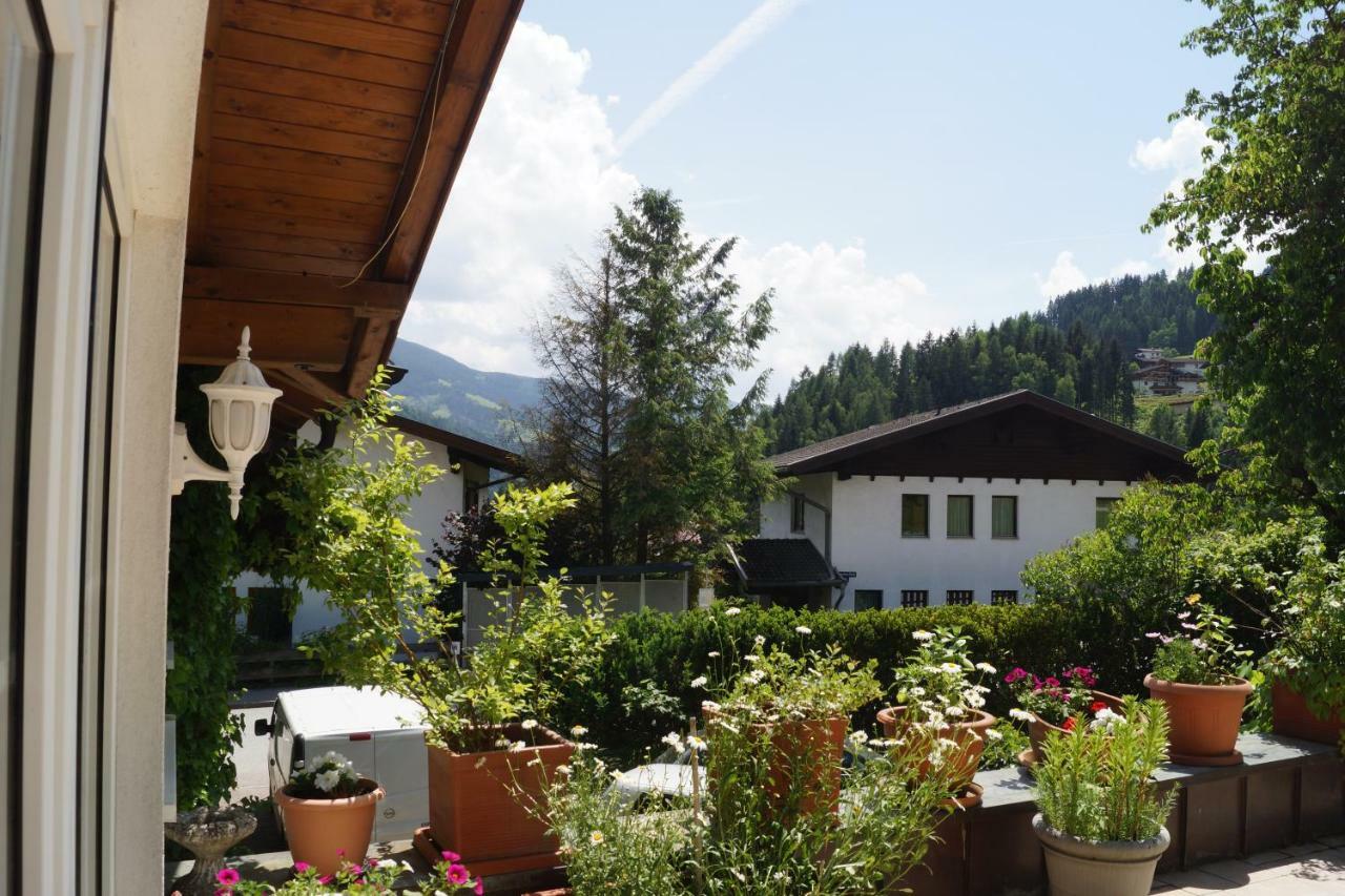 Alpen Crystal Apartamento Bischofshofen Exterior foto